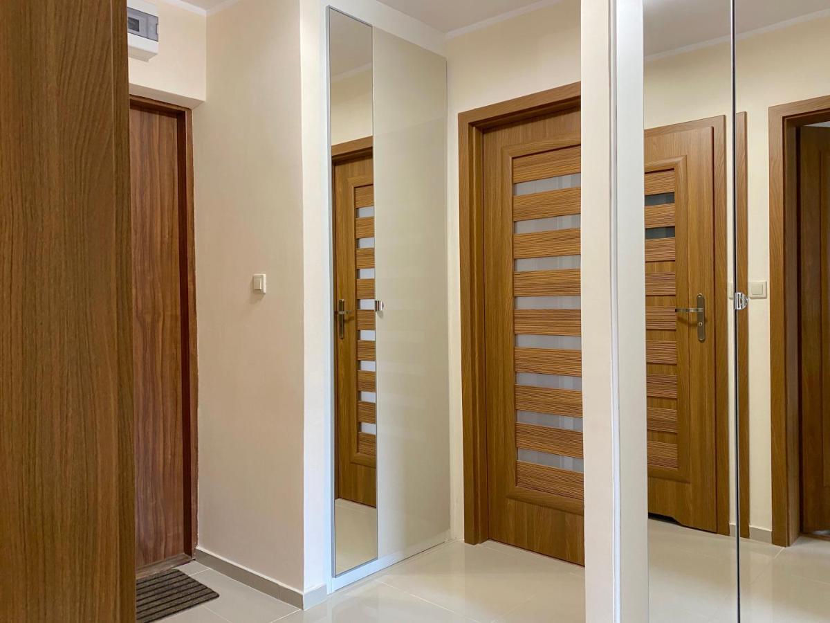 Swish Apartment -10 Min To Old Town Gdansk,Pkp & Shopping Mall Extérieur photo
