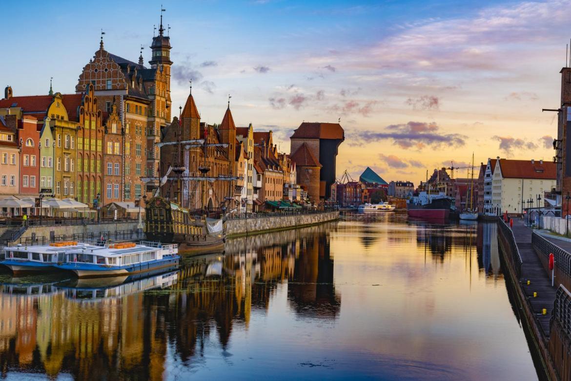 Swish Apartment -10 Min To Old Town Gdansk,Pkp & Shopping Mall Extérieur photo